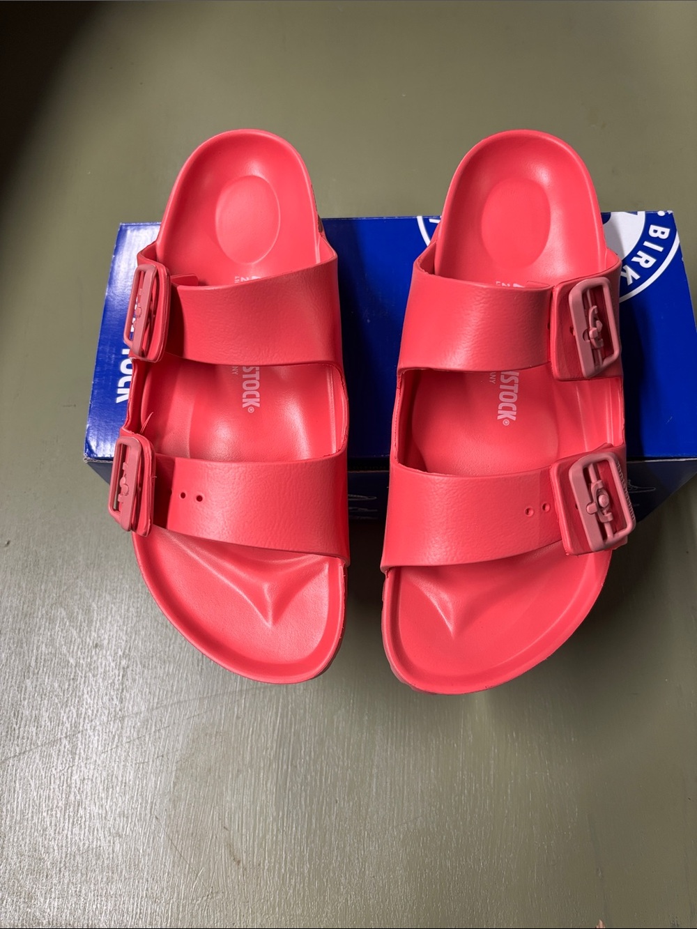 : Birkenstock Arizona EVA Coral Sandals Women’s 10 Men’s 8 EU 41 Narrow Fit